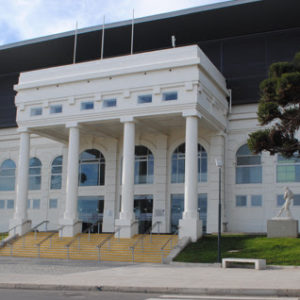 Estadio Elias Figueroa "constructora CVV"